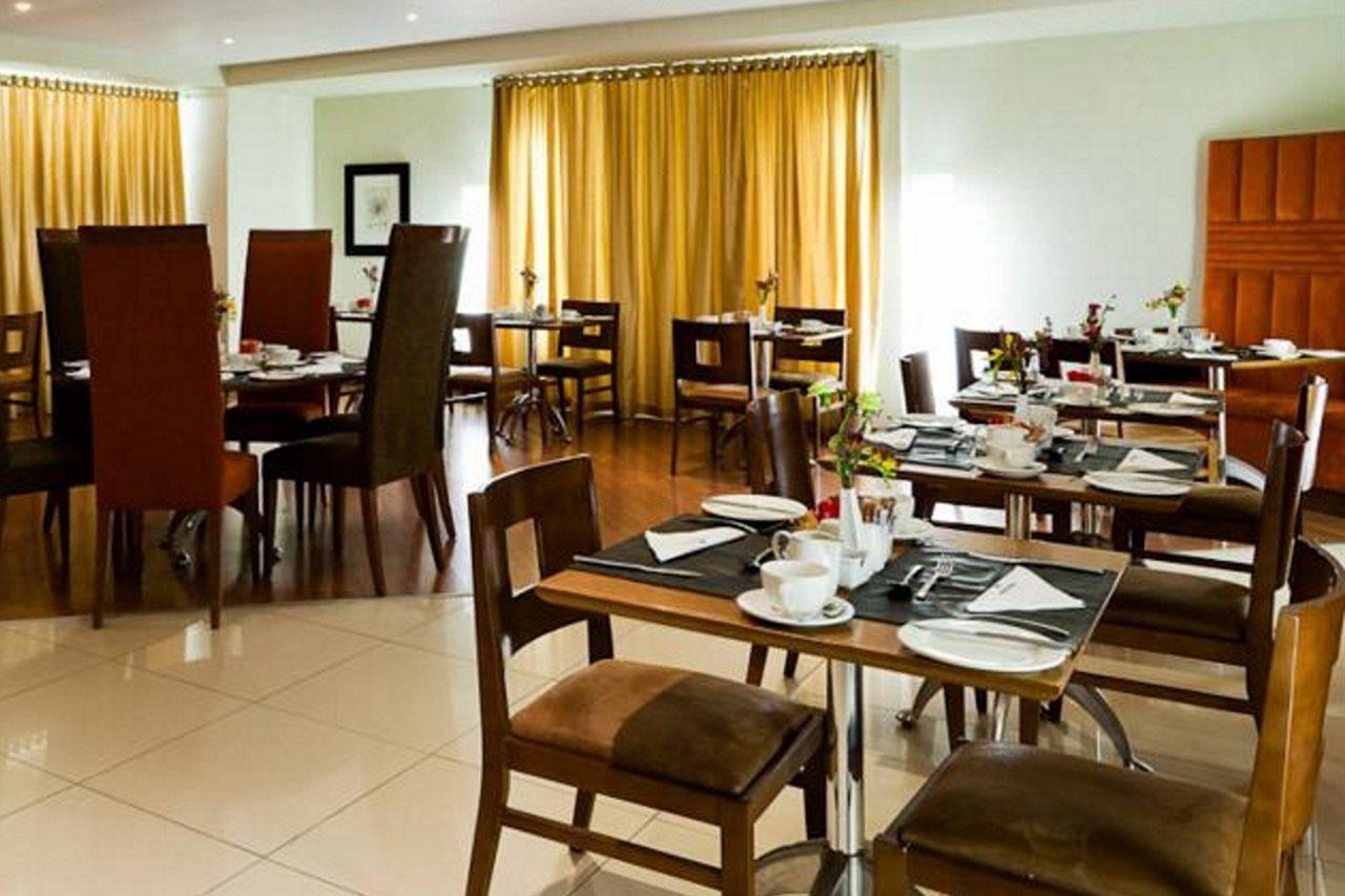 The Oasis Hotel Upington Exterior photo